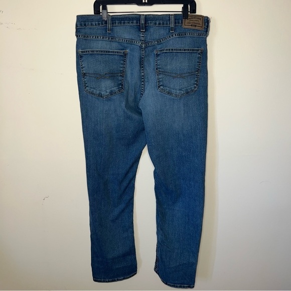 Levi’s Men’s Signature Gold Blue Jeans Size 38x32 - Picture 3 of 6